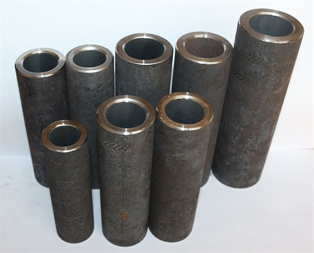 伊春<font style='color:red'>冷挤压套筒</font>设备